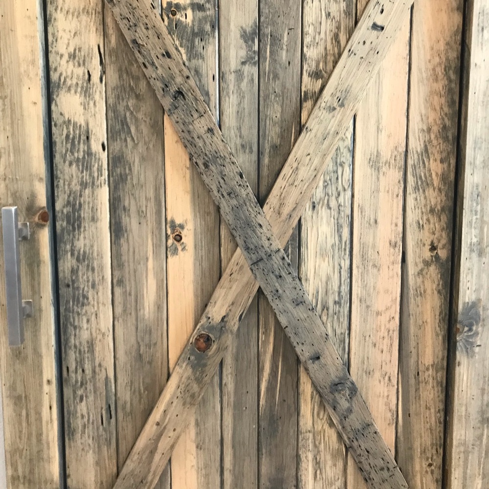 Meet your Posher, Ariel